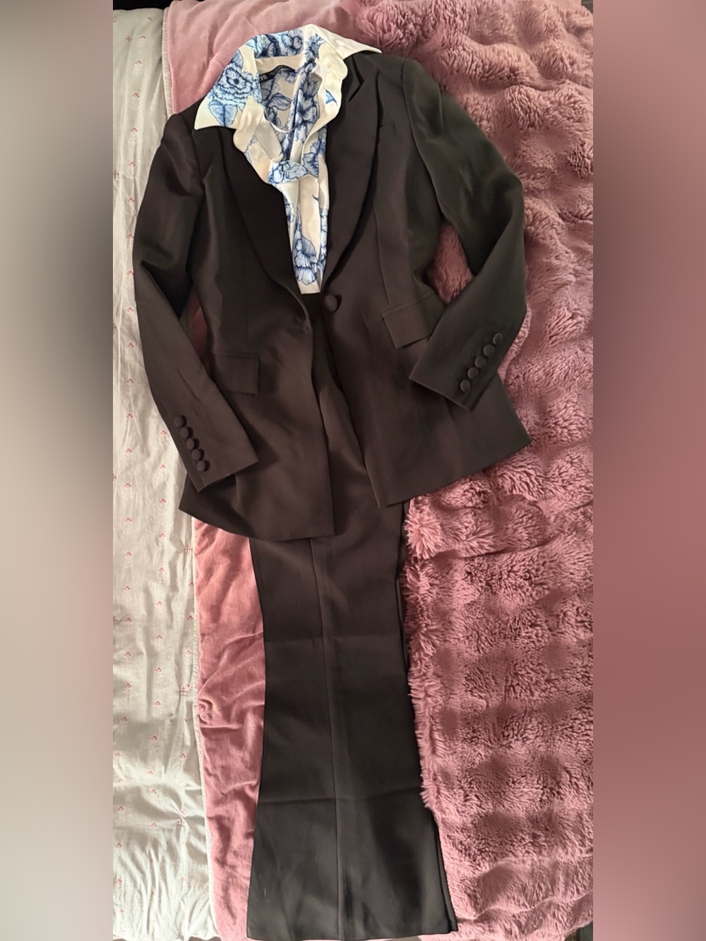 Classic Women's Dark Brown Tailored Blazer